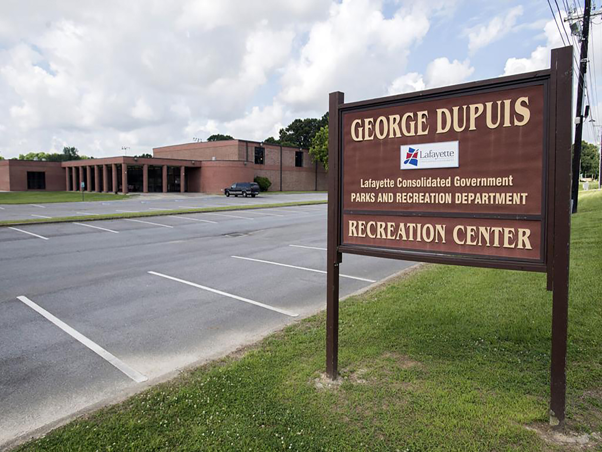 Dupuis Recreation Center